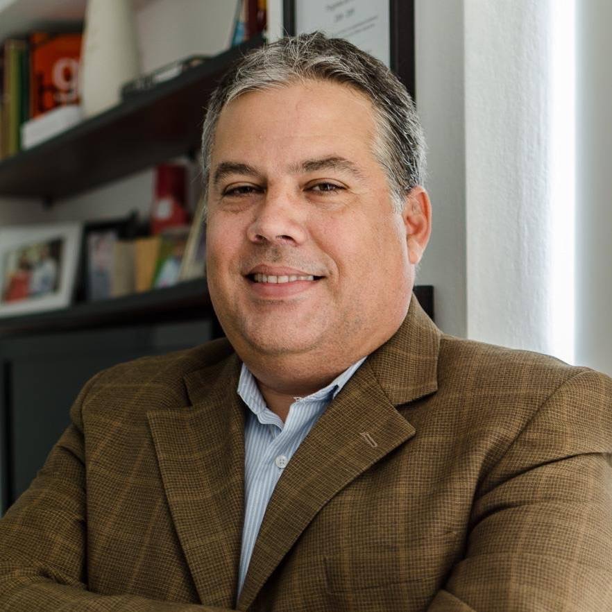 Foto Abel Revoredo.jpg